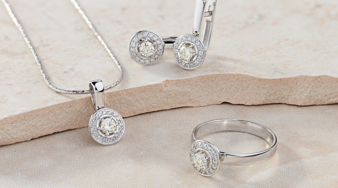 diamond necklace, earrings and ring